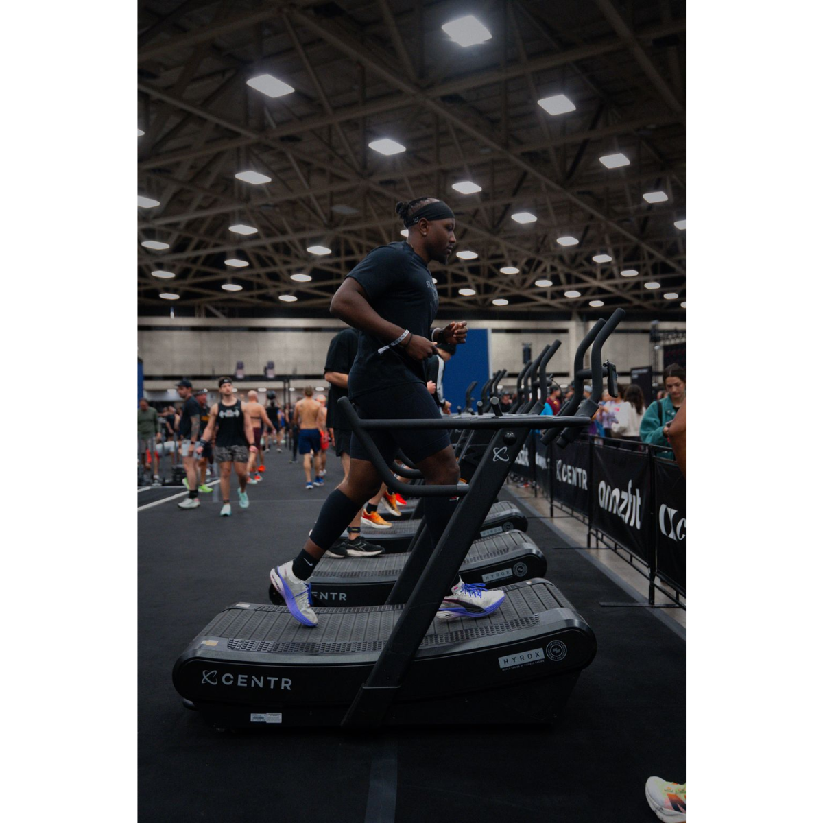 Centr x Hyrox Perform Thread