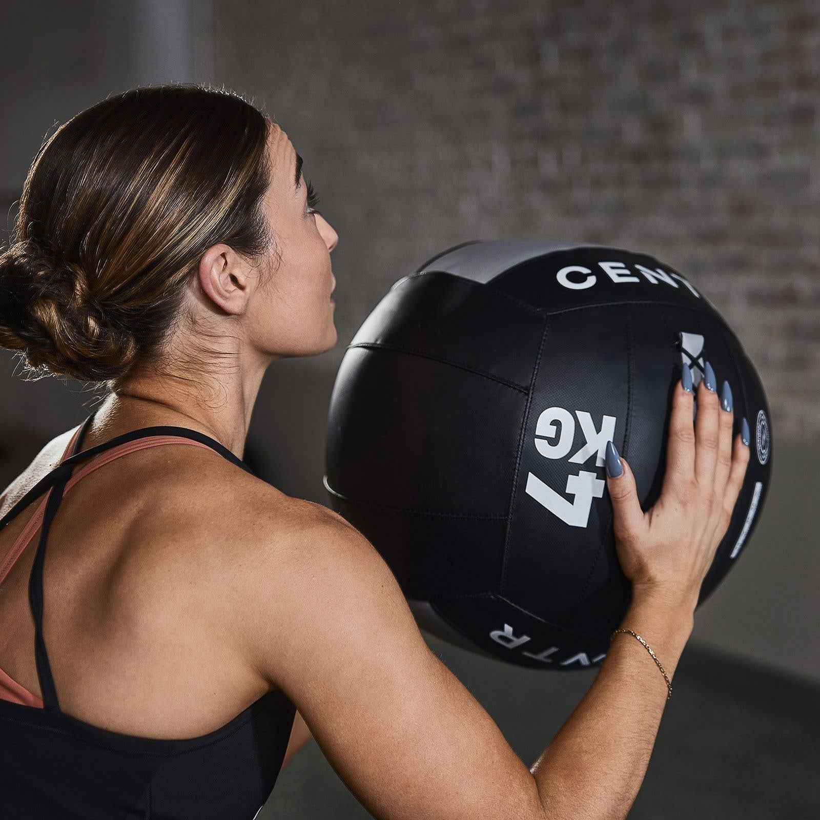 Centr x Hyrox Competition Wallball 4kg - Centrcentrllc