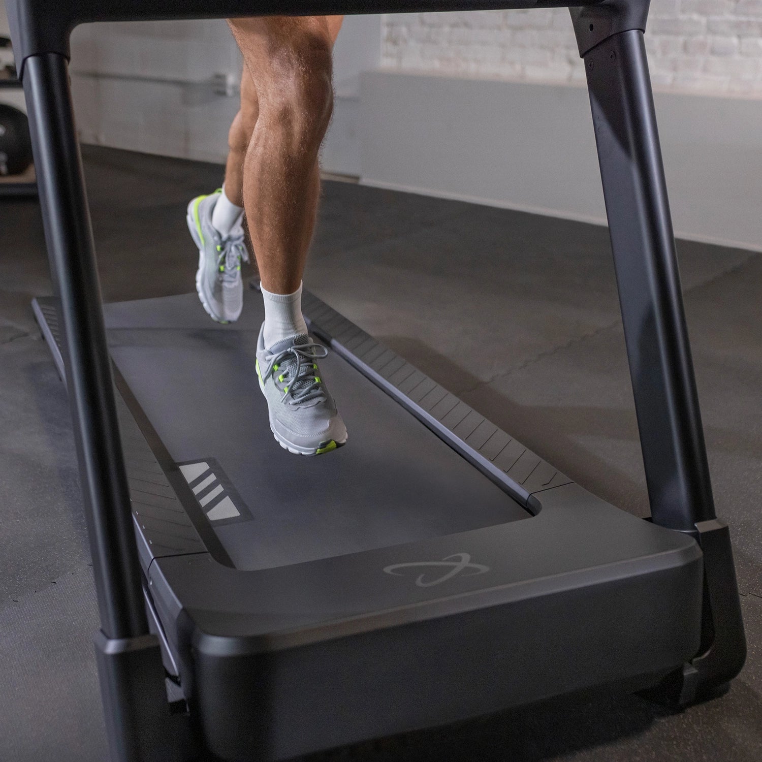 Series T5S Treadmill - Foldable